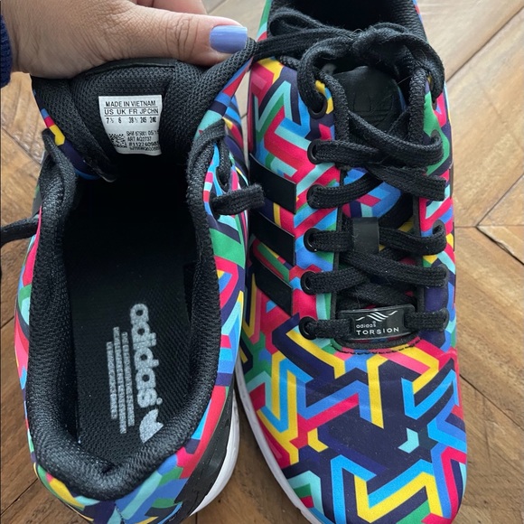 ADIDAS TORSION Women’s Sneakers - Picture 4 of 6